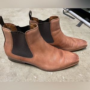 Men’s Aldo Leather Chelsea’s size 8 (EUR 41, UK 7)